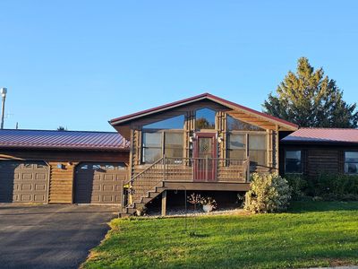 258 Goodview Dr, Spring Grove, MN, 55974