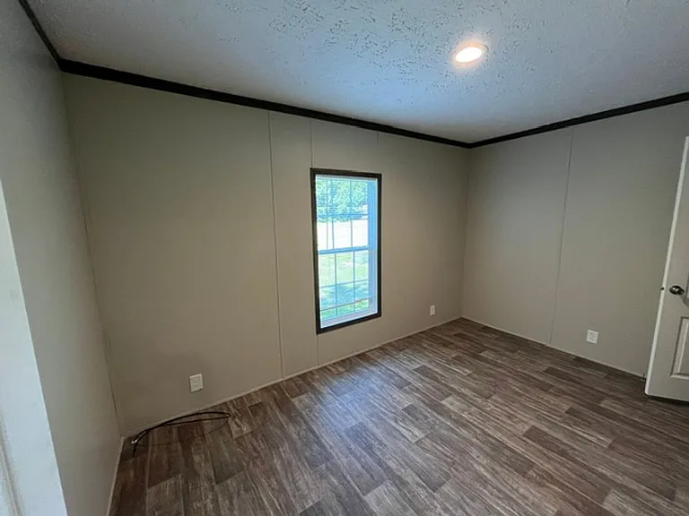 515 Tom Mann Rd — Photo 91