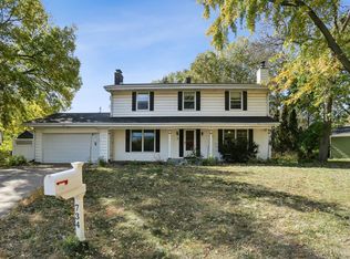734 Burke Ave E, Maplewood, MN 55117