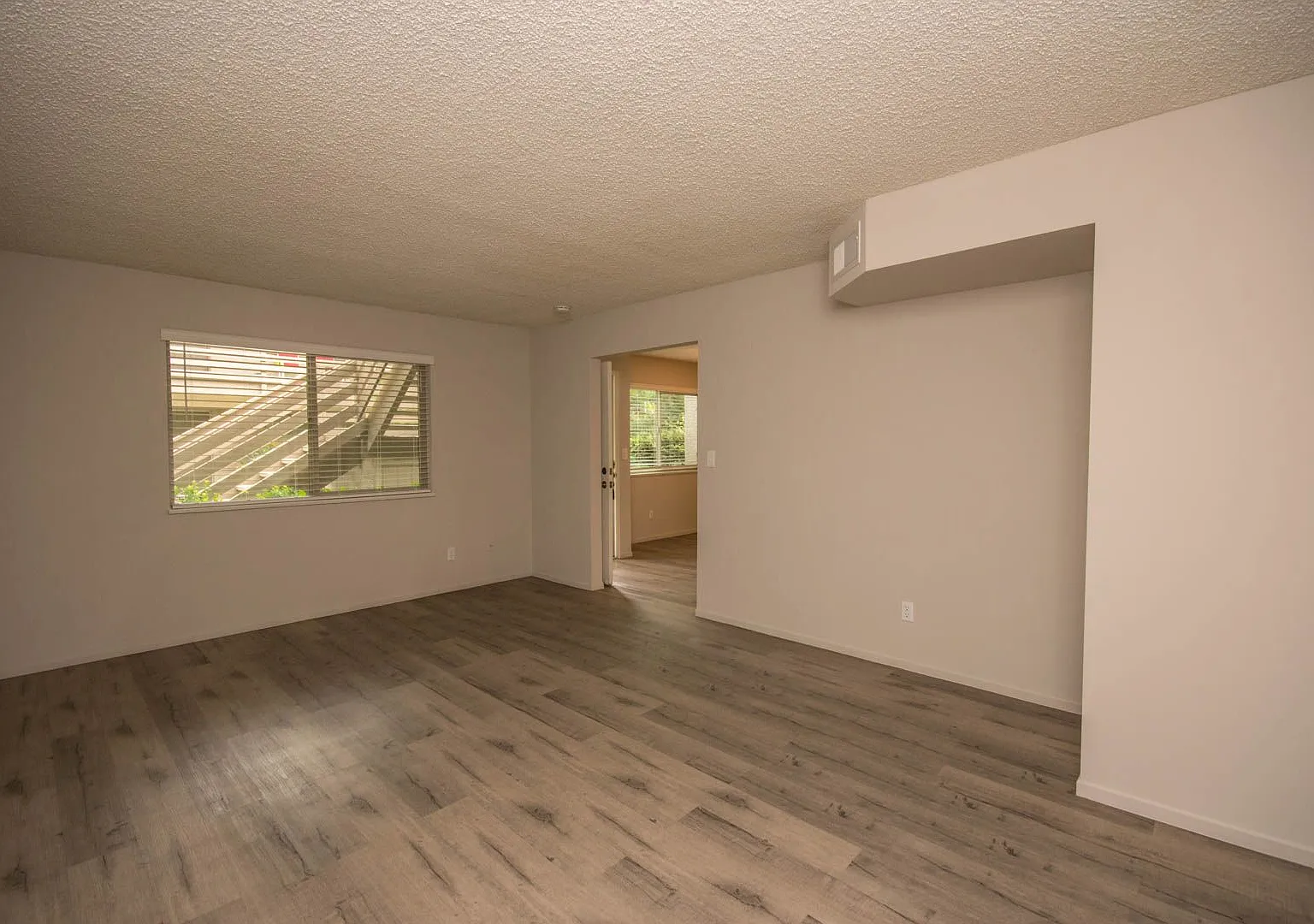 West Palm Apartments — Photo 3