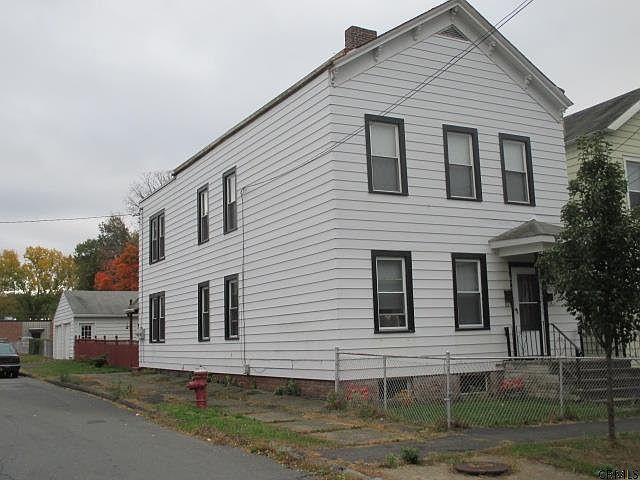 1st image of 230 Stowe Ave