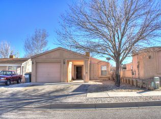 933 Harrison Dr NE, Rio Rancho, NM 87144