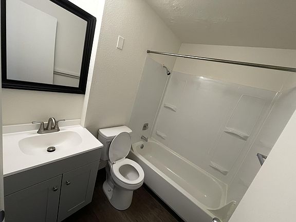4th image of 3547 SE Milwaukie Ave #15630509