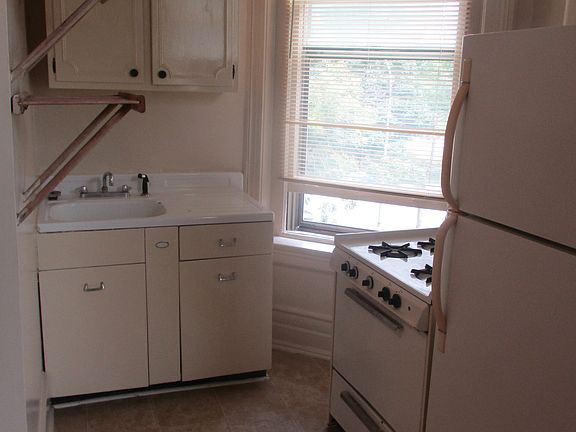 2nd image of 1520 S 3rd St