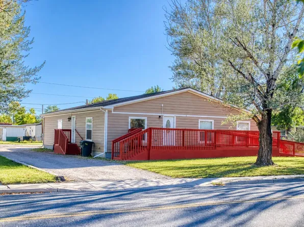 900 E 9th St, Gillette, WY 82716