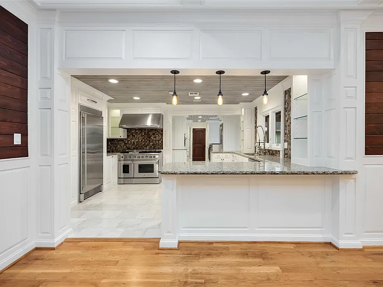 4031 Fernwood Dr — Photo 29