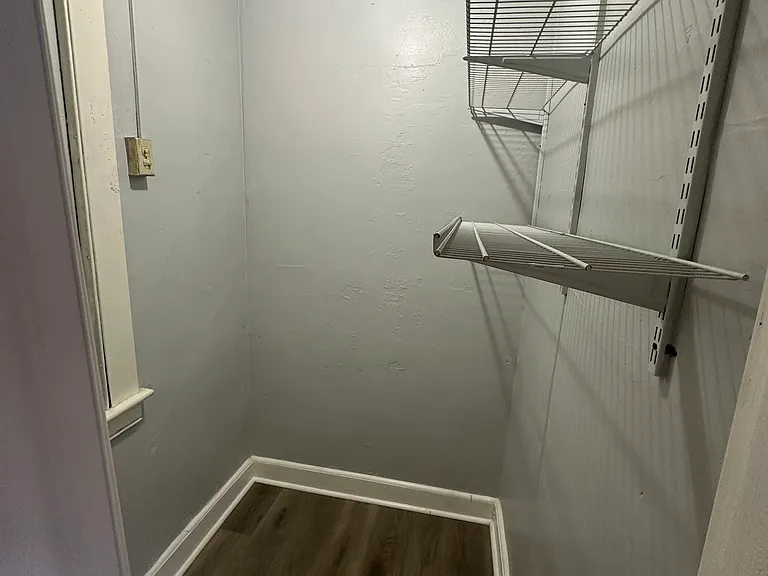 35 Webb St #22 — Photo 18