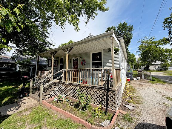 2nd image of 300 W Allmon St