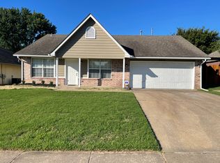 2313 W Mobile Pl, Broken Arrow, OK 74011