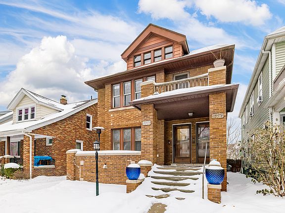 2nd image of 1357 Maryland St #1357