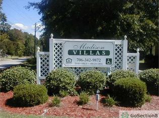 1061 Bramblewood Dr, Madison, GA 30650