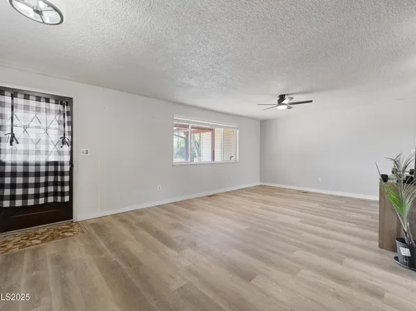 4247 Northview Dr, Carson City, NV 89701