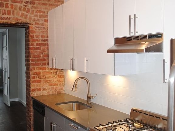 5th image of 1108 Rogers Ave #1