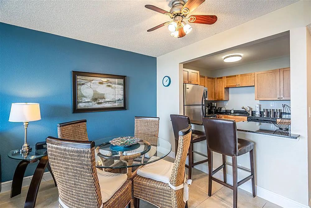 1 bed, 1.5 bath, 769 sqft, $2,100 — Photo 4