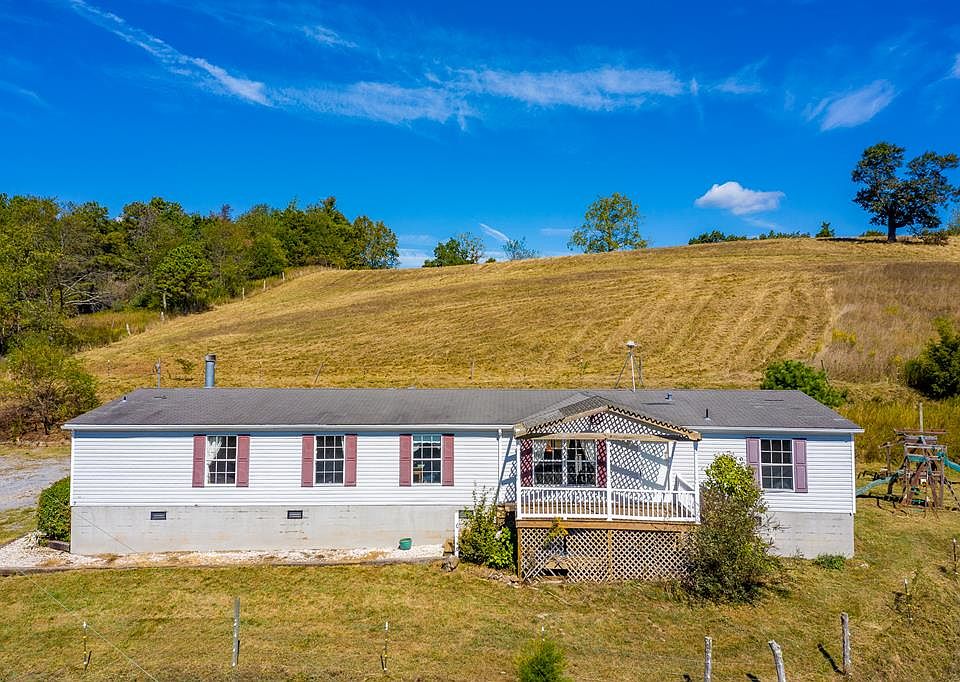 1st image of 894 Cinnamon Run