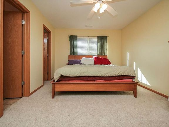 5th image of 110 Pleasant Creek Dr