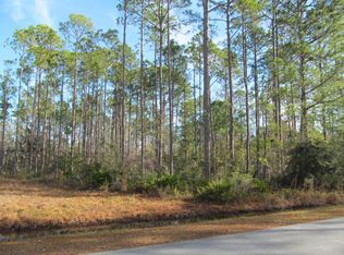 53 Mallet Bayou Rd, Freeport, FL 32439