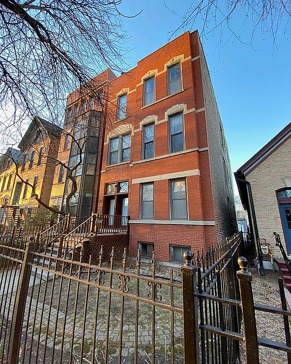 1st image of 2122 W Schiller St #2