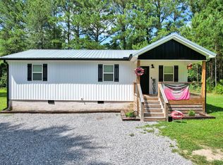 2854 Halls Valley Rd, Trion, GA 30753
