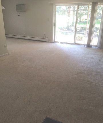 3rd image of 9008 W 140th St APT 1D