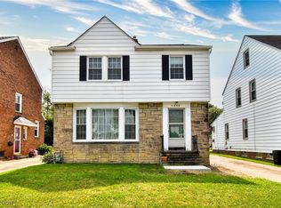 4446 Baintree Rd, University Hts, OH 44118