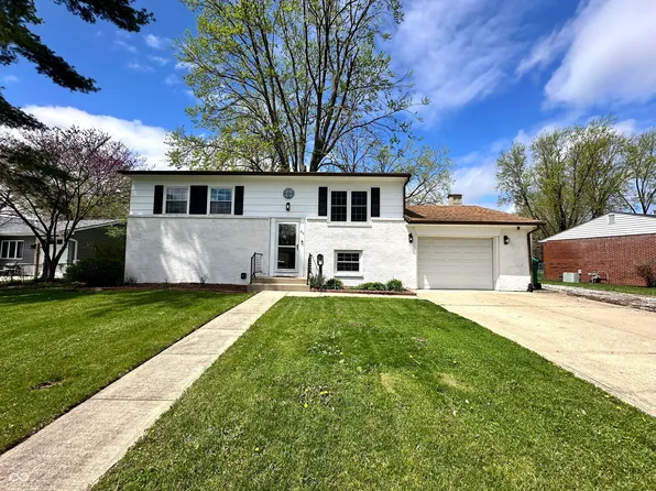 210 Prairie Pkwy, Brownsburg, IN 46112