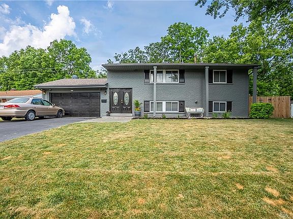 4th image of 6009 Hyacinth Ct