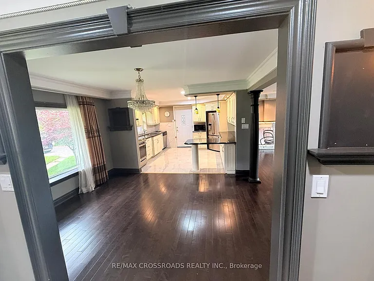 23 Burnview Cres — Photo 8