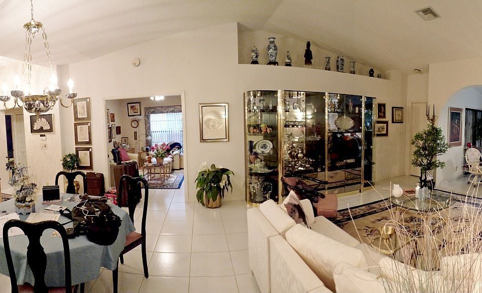 pano of dining living room