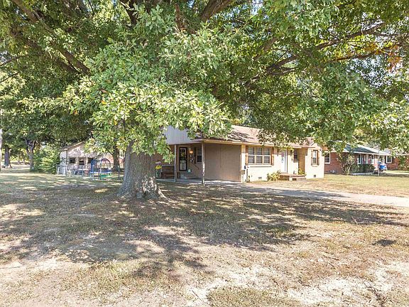 2nd image of 4844 E Juana Dr