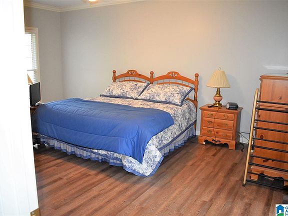 5th image of 6987 Sterling Ln