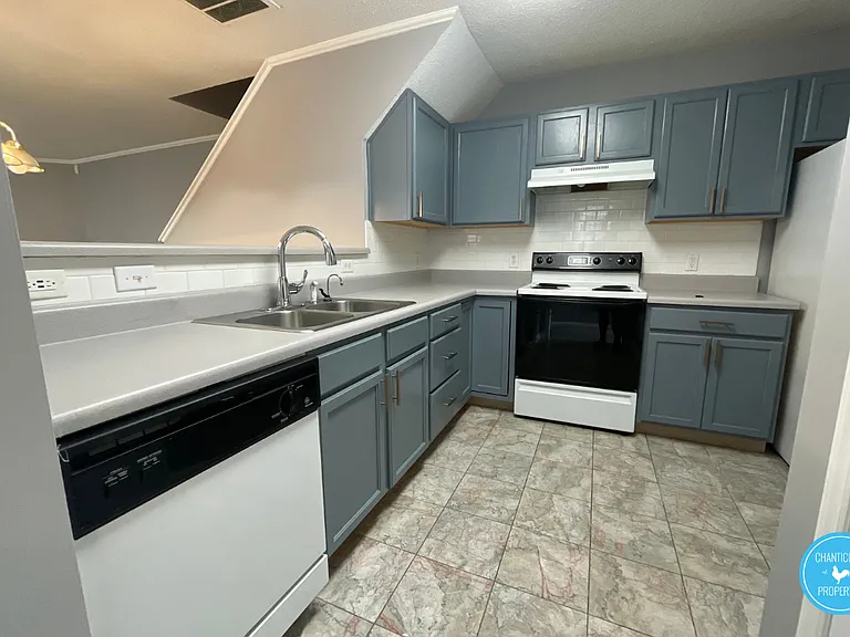 5263 Eagle Trace Dr #1 — Photo 2