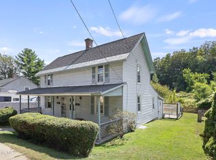 377-379 Pecks Rd, Pittsfield, MA 01201