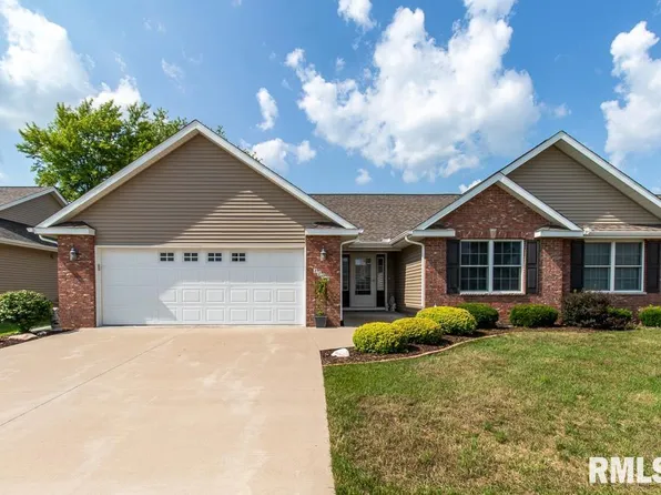 1100 Crestview Dr, Durant, IA 52747