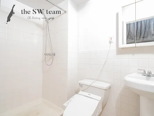 Rented by Living New York | media 7