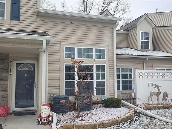 2nd image of 25930 Maritime Cir