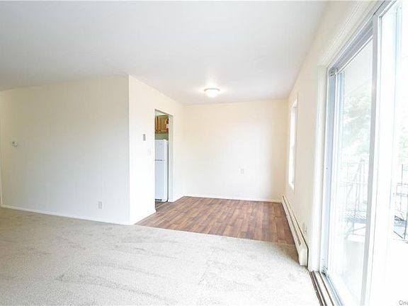 4th image of 51 Leroy Pl