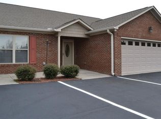 505 Pinefield Pl, Thomasville, NC 27360