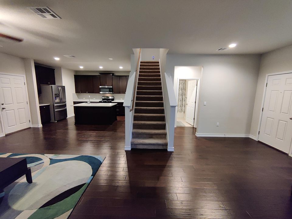 1st image of 5410 Golden Canary Ln