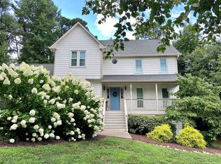 235 Farm Trak, Roswell, GA 30075