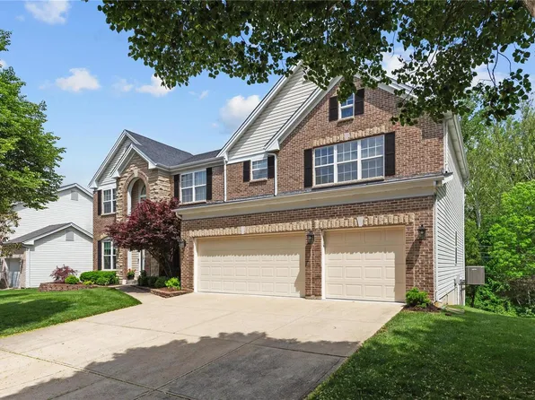 13113 Bellerive Farm Dr, Saint Louis, MO 63141