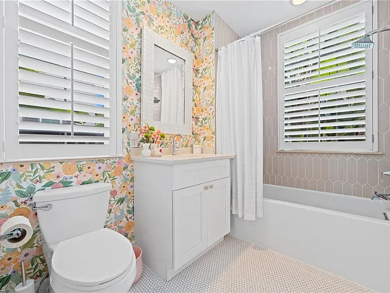 142 Colonade Cir #701 — Photo 25