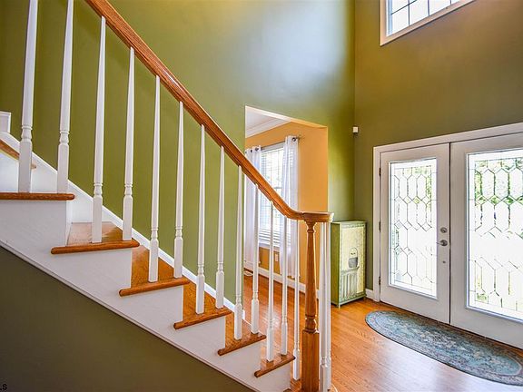 5th image of 801 Katie Ct
