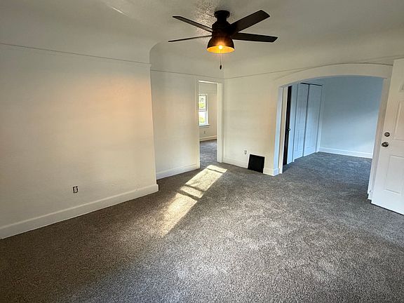 2nd image of 640 S 104th St