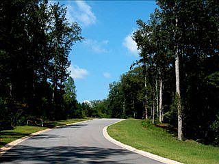 2nd image of 149 W Lake Blvd