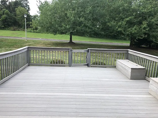 Galway Deck(2)