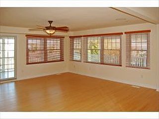 4th image of 5112B Long Beach Blvd