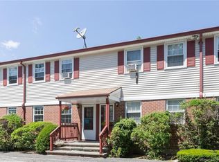 1283 Hope St APT 3, Stamford, CT 06907