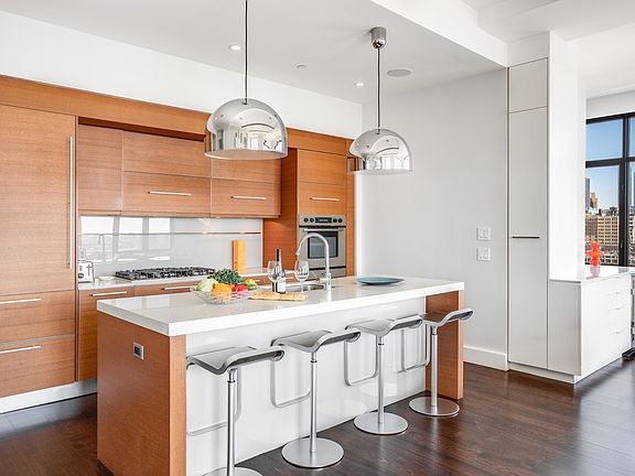 2nd image of 360 Furman St APT 1203