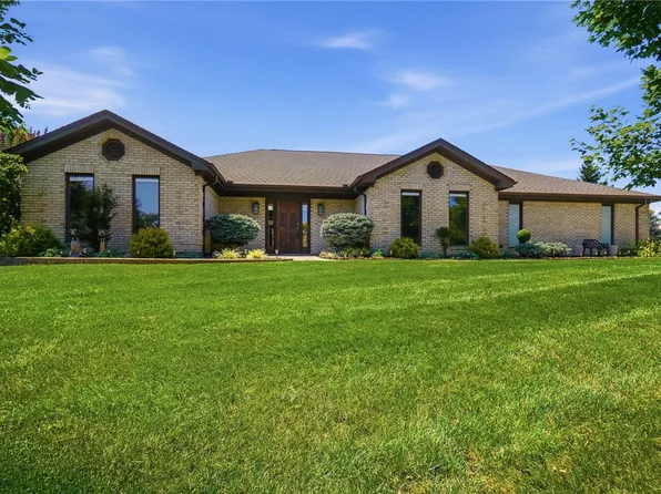 610 Stonecress Dr, Tipp City, OH 45371